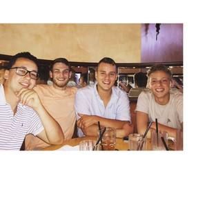 Meet your Posher, Aj